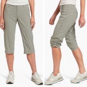 NWT Women’s Kuhl Trekr Kapri Pants/Shorts - Gray Color (Stone) Size 2